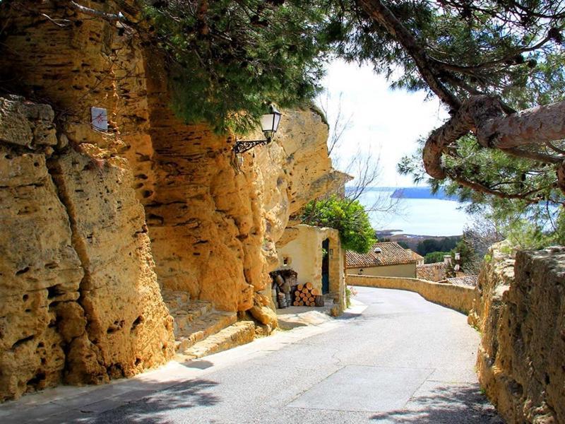 La Palmeraie Istres Dış mekan fotoğraf